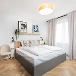 Monika By Upstairs * Cracovia