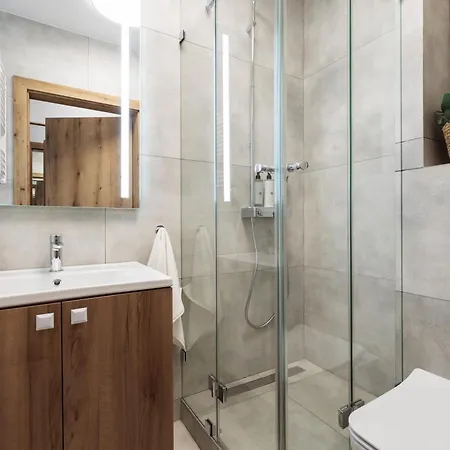 Modern Comfort - Langiewicza - By Upstairs * Krakow