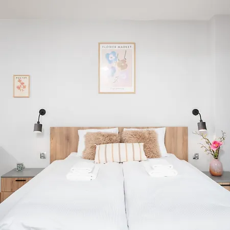 Apartment Modern Comfort - Langiewicza - By Upstairs