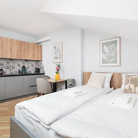 Apartment Modern Comfort - Langiewicza - By Upstairs Krakow