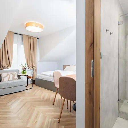 Apartment Modern Comfort - Langiewicza - By Upstairs