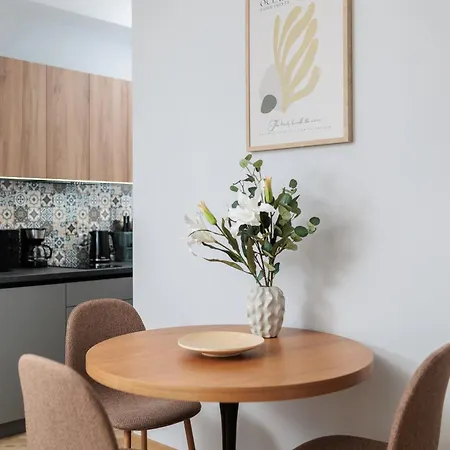 Modern Comfort - Langiewicza - By Upstairs * Krakow