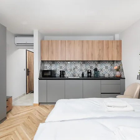 Modern Comfort - Langiewicza - By Upstairs * Krakow