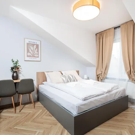 Lägenhet Nowy Monika - By Upstairs *