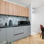Lägenhet Monika By Upstairs