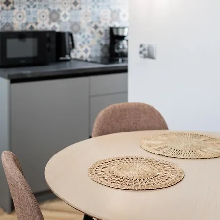 Monika By Upstairs Apartamento *